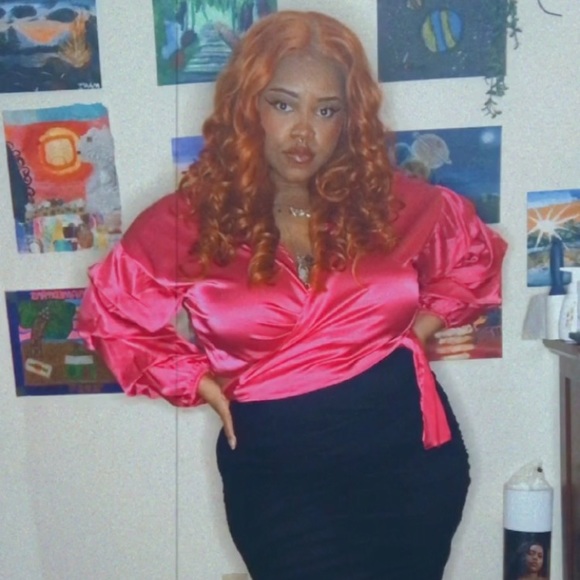 Wrap Around Crop Top - Picture 2 of 5